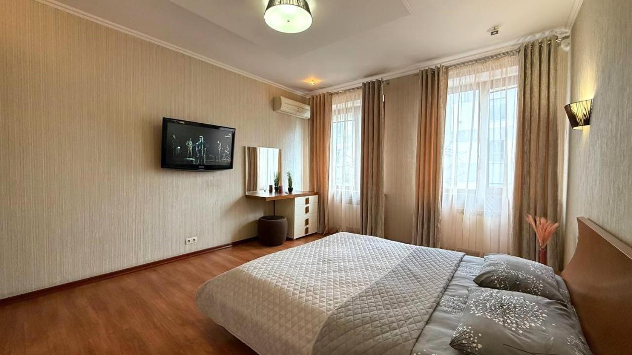 Mironositskaya 75 Apartment Harkiv Exterior foto